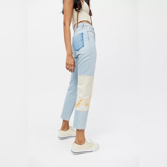 BDG High-Waisted Slim Straight Jean – Floral Patchwork Size 28 Ankle Raw Hem - Picture 15 of 16